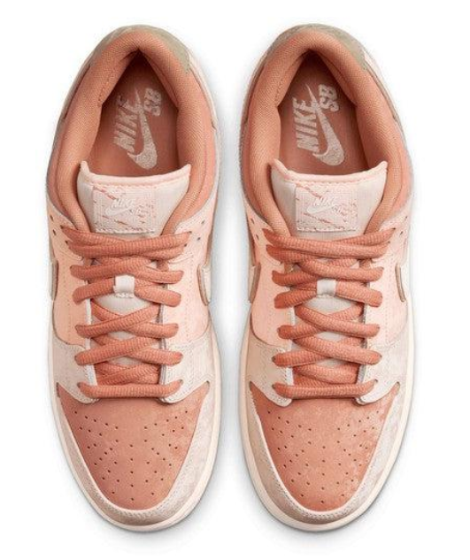 Nike SB Dunk Low Pro Premium Amber Brown / Guava Ice / Crimson Tint / Hemp