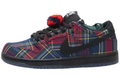 Nike SB Dunk Low x Nardwuar 'Tartan' II1493-600