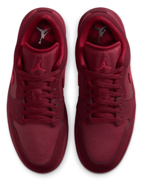 Air Jordan 1 Low SE 'Valentine's Day'