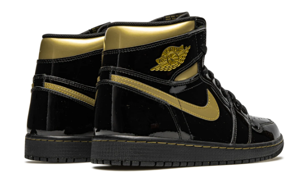 Air Jordan 1 Retro High OG 'Black Metallic Gold' (555088-032)