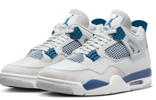 Air Jordan 4 Retro OG 'Military Blue' (FV5029-141)