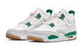 Nike SB x Air Jordan 4 'Pine Green' (DR5415-103)