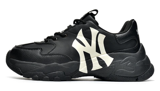 MLB Big Ball Chunky New York Yankees Sneakers