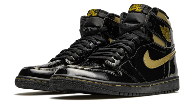 Air Jordan 1 Retro High OG 'Black Metallic Gold' (555088-032)